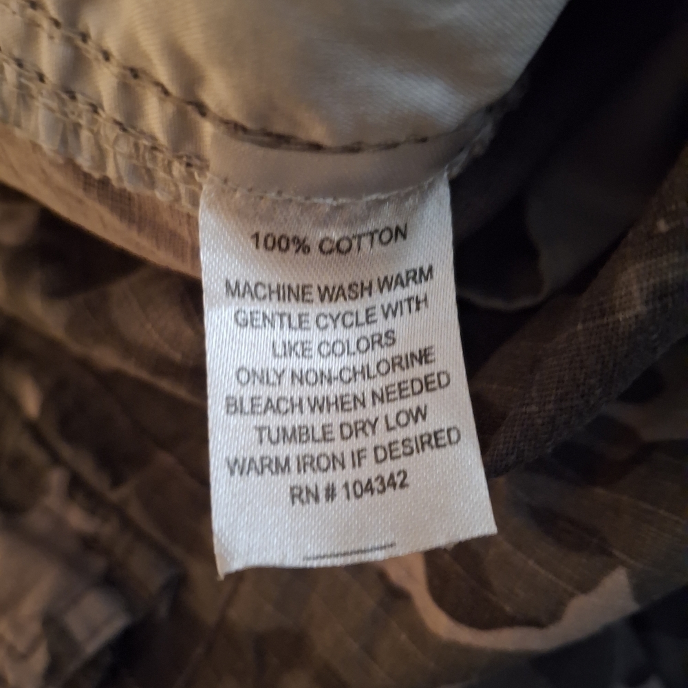 G & M Men's Camouflage Cargo Shorts - Picture 7 of 10